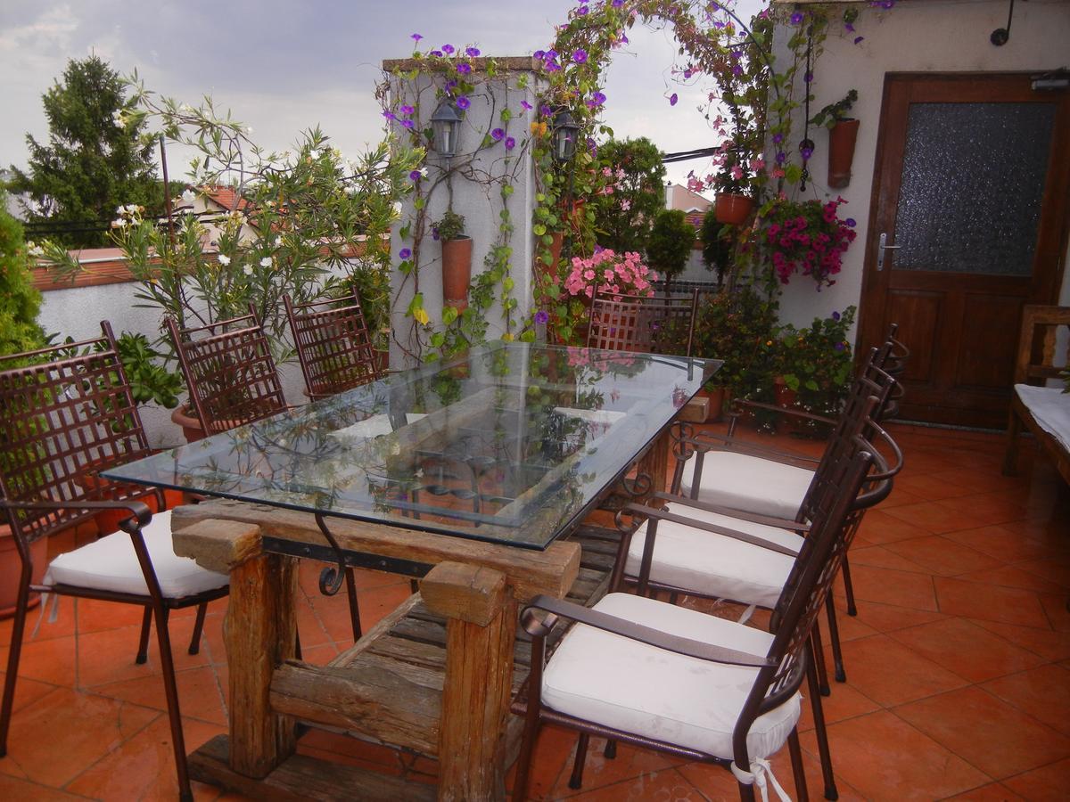 Bed & Breakfast Lucia - Apartments&rooms Slavonski Brod
